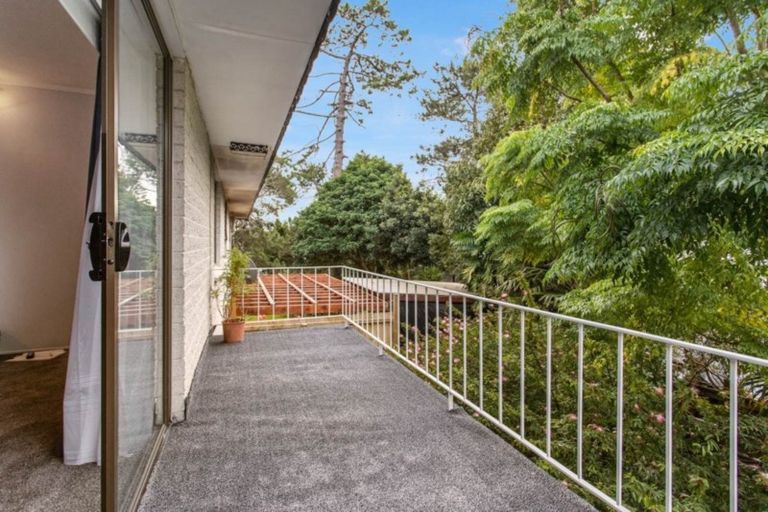 Photo of property in 10/126 Lynwood Road, New Lynn, Auckland, 0600