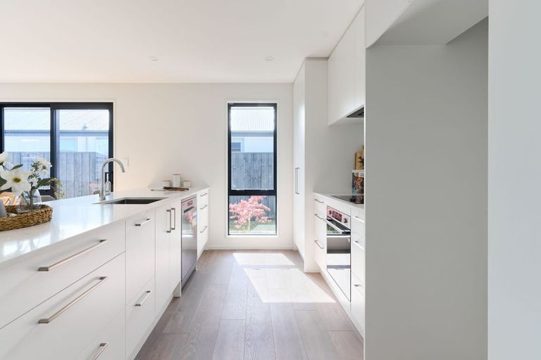 Photo of property in 9 Inch Crescent, Rangiora, 7400