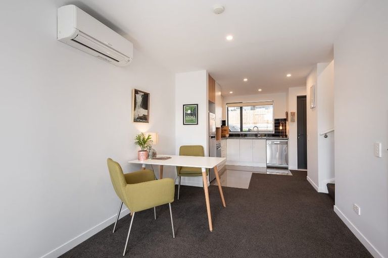 Photo of property in 24u8 Princess Terrace, Newtown, Wellington, 6021