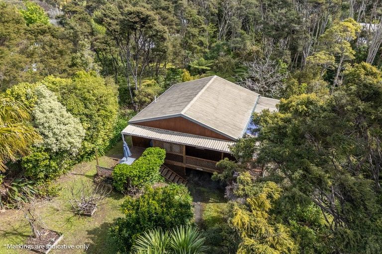 Photo of property in 172 Howard Road, Orere Point, 2585