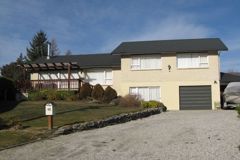 Photo of property in 49 Kennedy Crescent, Wanaka, 9305