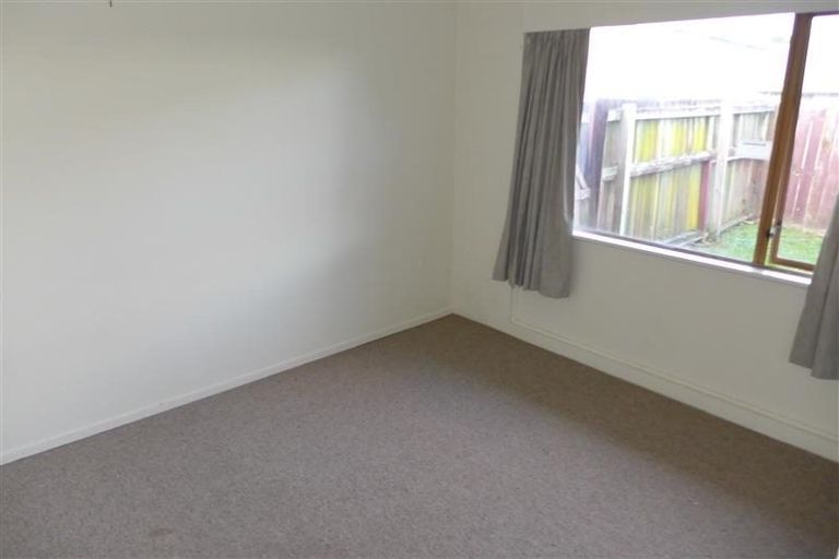 Photo of property in 2/181 Ti Rakau Drive, Pakuranga Heights, Auckland, 2010