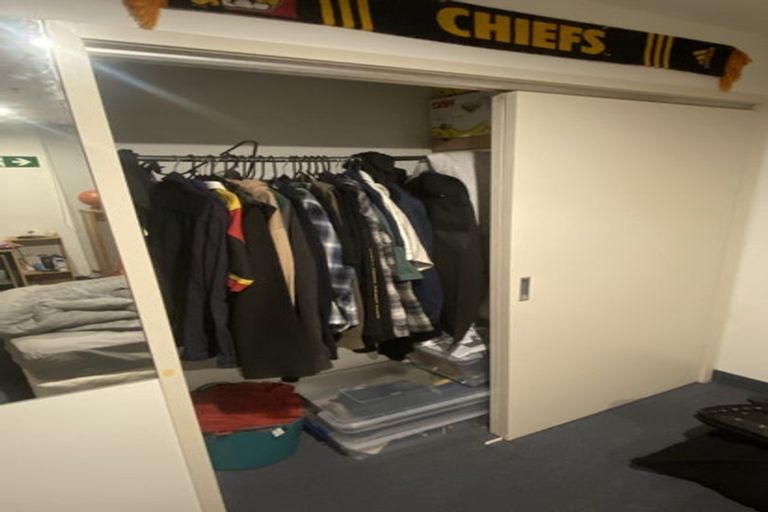 Photo of property in Hanson House, 9/27 Hanson Street, Mount Cook, Wellington, 6021