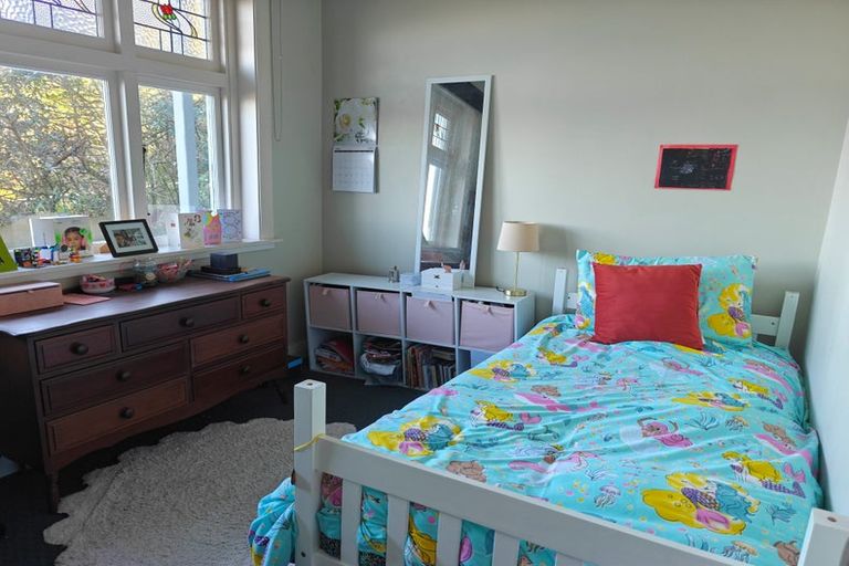 Photo of property in 22 Lerwick Terrace, Melrose, Wellington, 6023