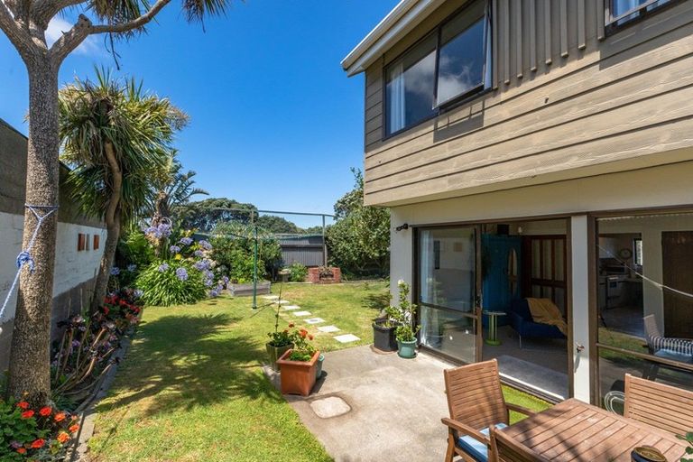 Photo of property in 7/23 Tireti Road, Titahi Bay, Porirua, 5022