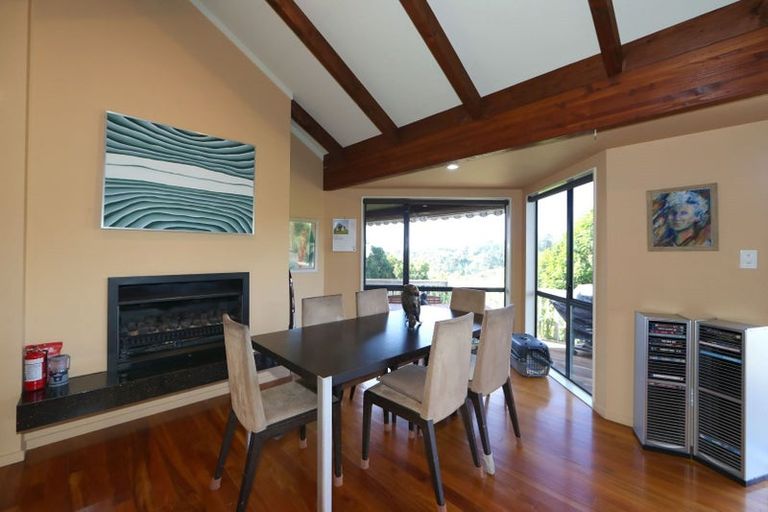 Photo of property in 39 Puflett Road, Havelock North, 4130