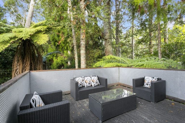 Photo of property in 94a Konini Road, Titirangi, Auckland, 0604