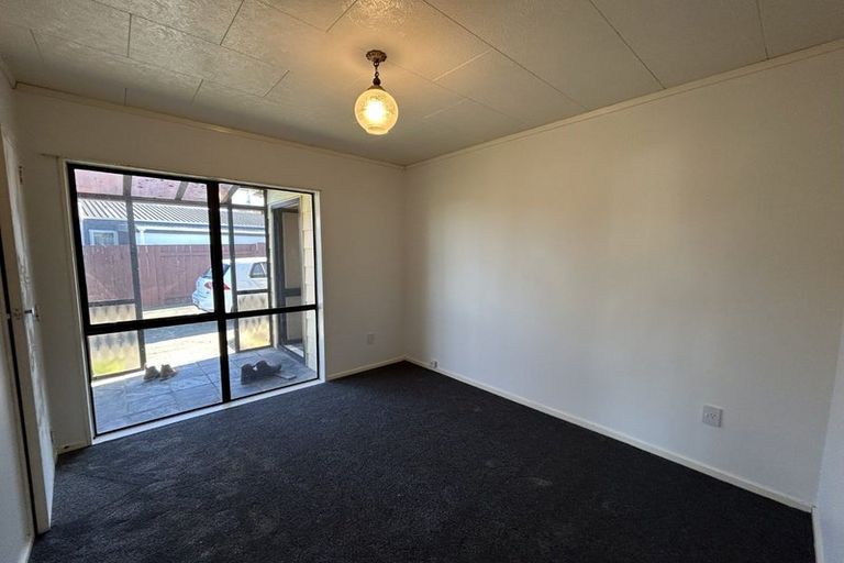 Photo of property in 12 Cargill Grove, Kelvin Grove, Palmerston North, 4414
