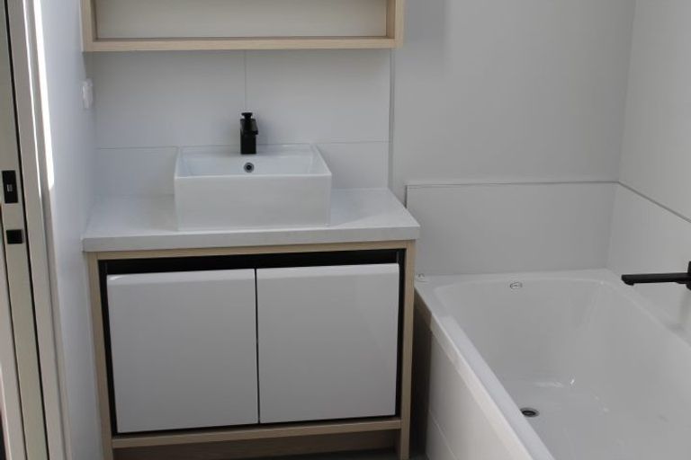 Photo of property in 22u1 Campbell Street, Frankton, Hamilton, 3204