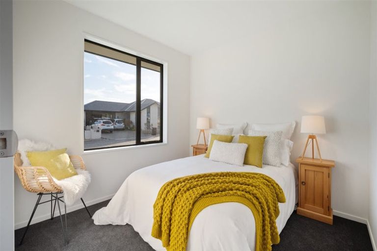 Photo of property in 53 Henshaw Street, Woodend, 7610