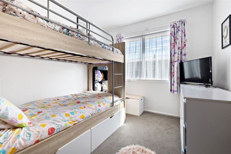 Photo of property in 467 Mairehau Road, Parklands, Christchurch, 8083