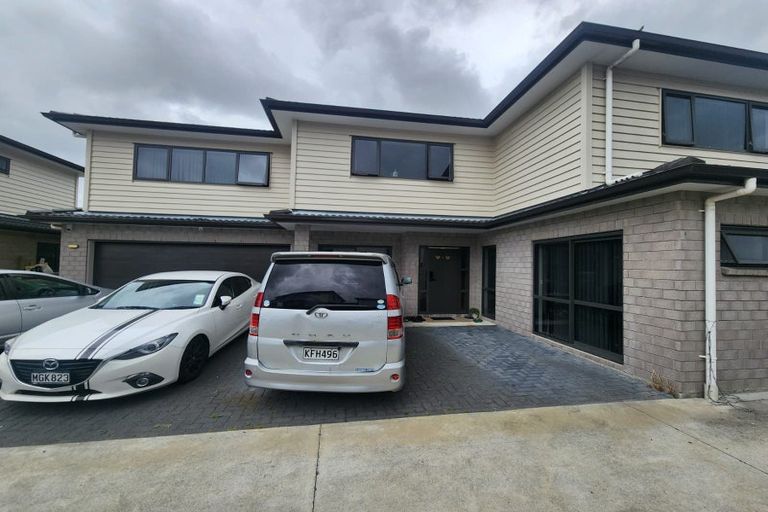 Photo of property in 58b Cambridge Terrace, Papatoetoe, Auckland, 2025