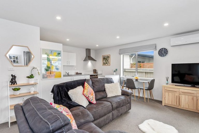 Photo of property in 202/11 Kamahi Crescent, Papamoa Beach, Papamoa, 3118