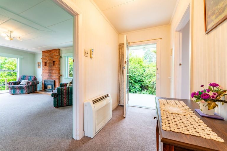 Photo of property in 6 Hughes Street, Waimate, 7924
