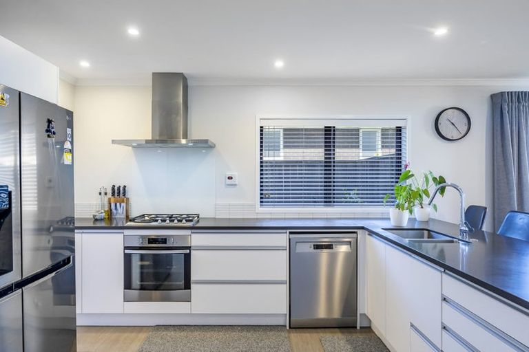 Photo of property in 97 Schoolside Road, Kumeu, 0810