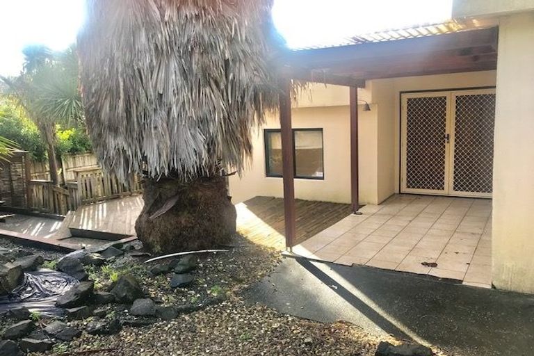 Photo of property in 39 Makora Road, Massey, Auckland, 0614