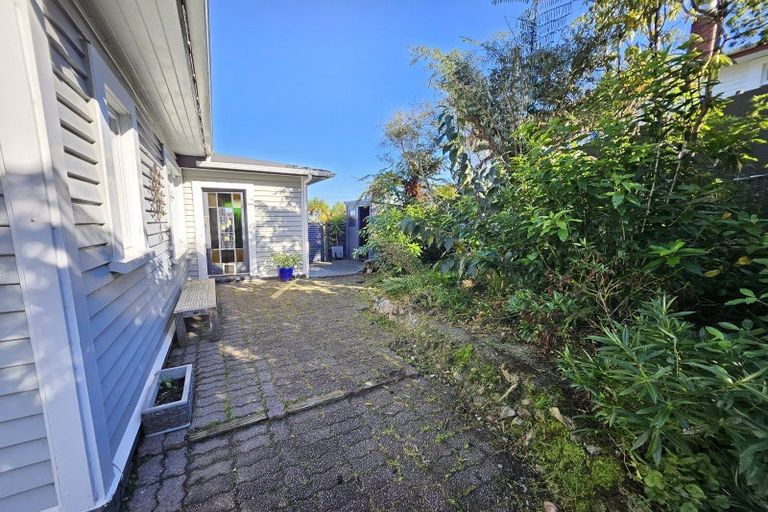 Photo of property in 11 Ashmore Avenue, Cobden, Greymouth, 7802