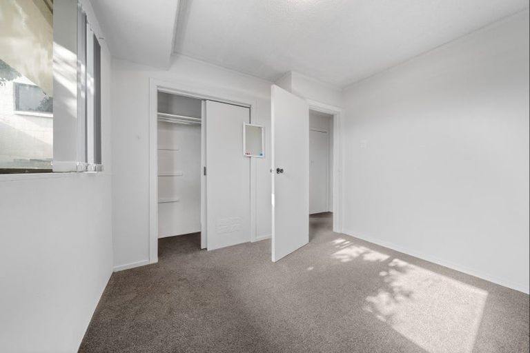 Photo of property in 12b Bronte Place, Whalers Gate, New Plymouth, 4310