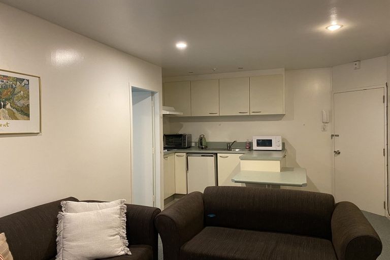 Photo of property in Capital Hill Apartments, 13/54u Hill Street, Thorndon, Wellington, 6011