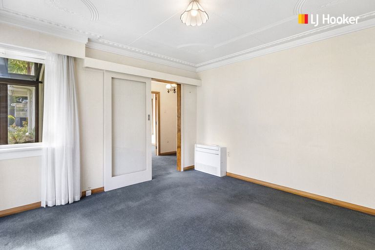 Photo of property in 1 Broomlea Street, Wakari, Dunedin, 9010