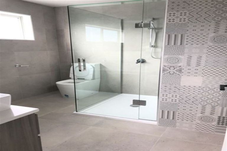 Photo of property in 12 Roa Avenue, Hobsonville, Auckland, 0616