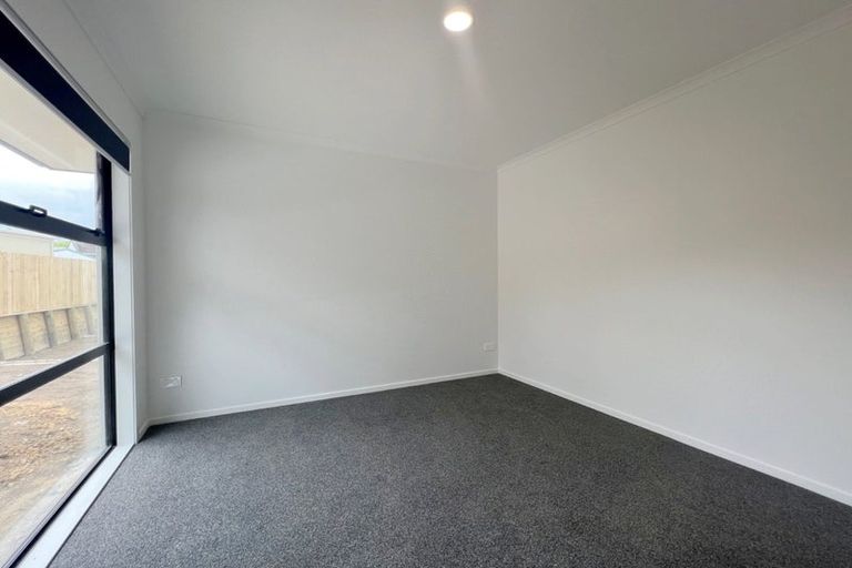 Photo of property in 73u2 Cullimore Street, Pukete, Hamilton, 3200