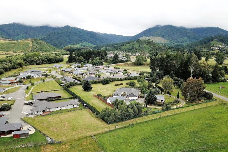Photo of property in 3/3 Keats Place, Hanmer Springs, 7334