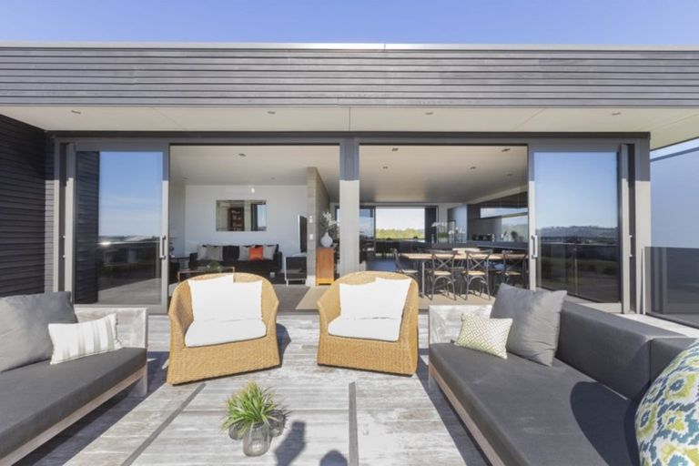 Photo of property in 48 Mangatawhiri Road, Omaha, 0986