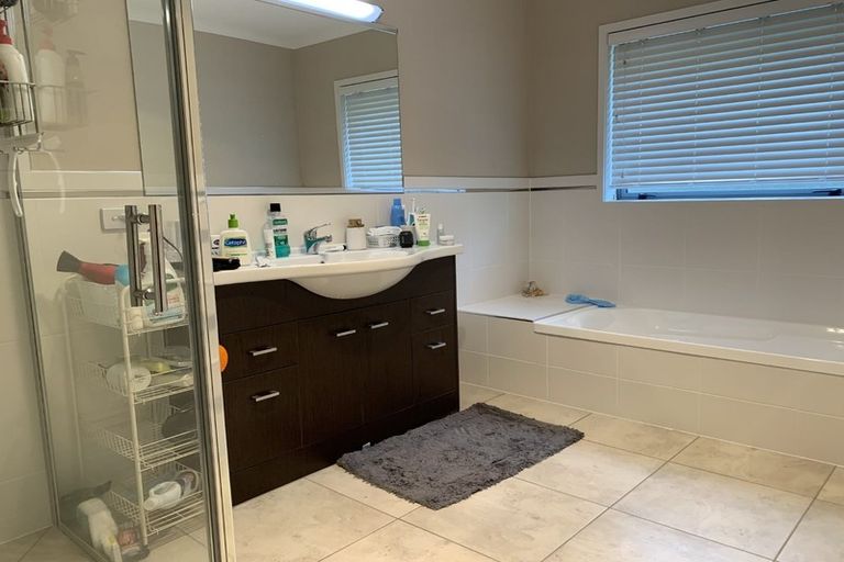 Photo of property in 57 Merriman Place, Pyes Pa, Tauranga, 3112