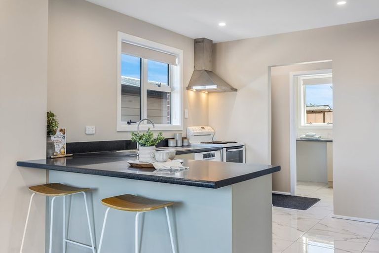 Photo of property in 1/5a Rossiter Avenue, Redwood, Christchurch, 8051