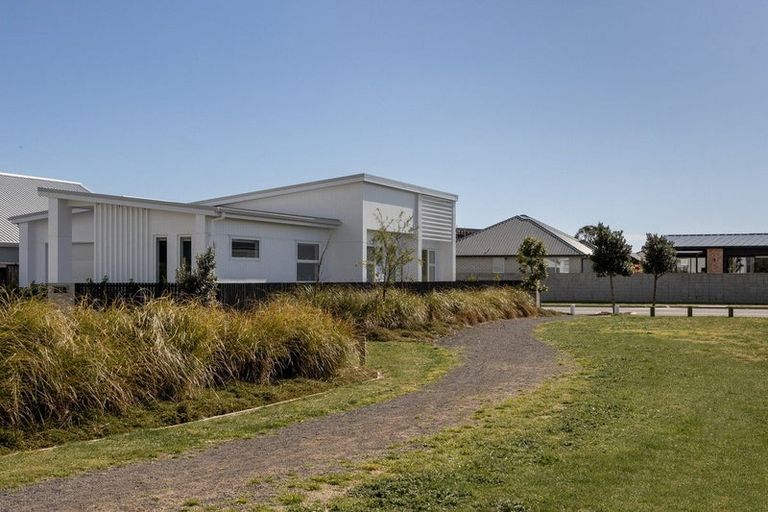 Photo of property in 57 Bale Close, Papamoa, 3118