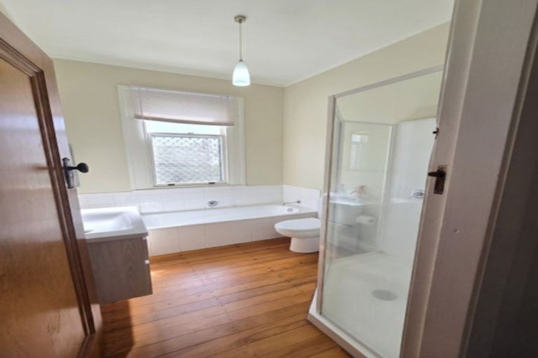 Photo of property in 10 Russell Street, Whataupoko, Gisborne, 4010