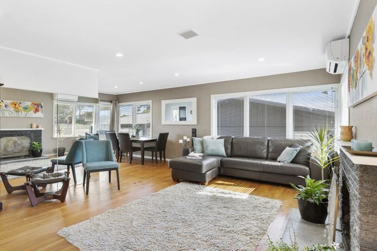 Photo of property in 26 Saffron Street, Birkdale, Auckland, 0626