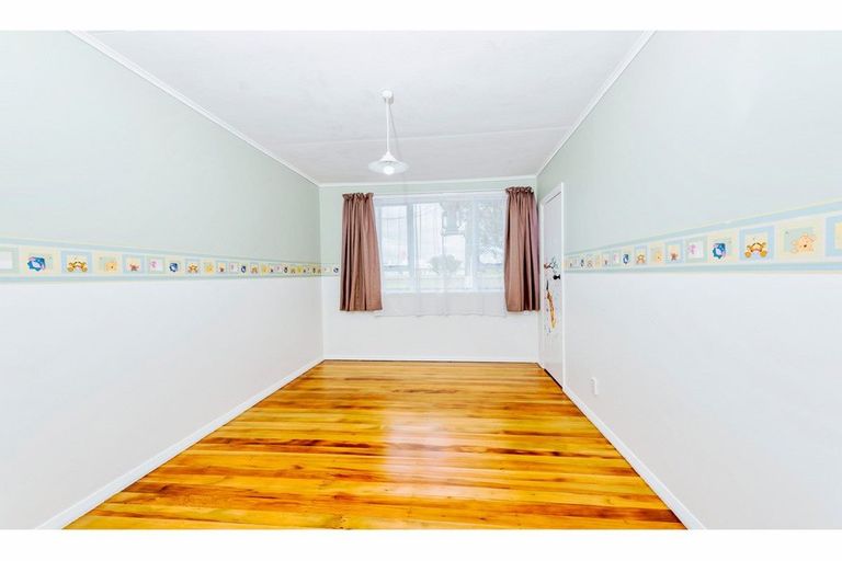 Photo of property in 1/23 Porchester Road, Papakura, 2110
