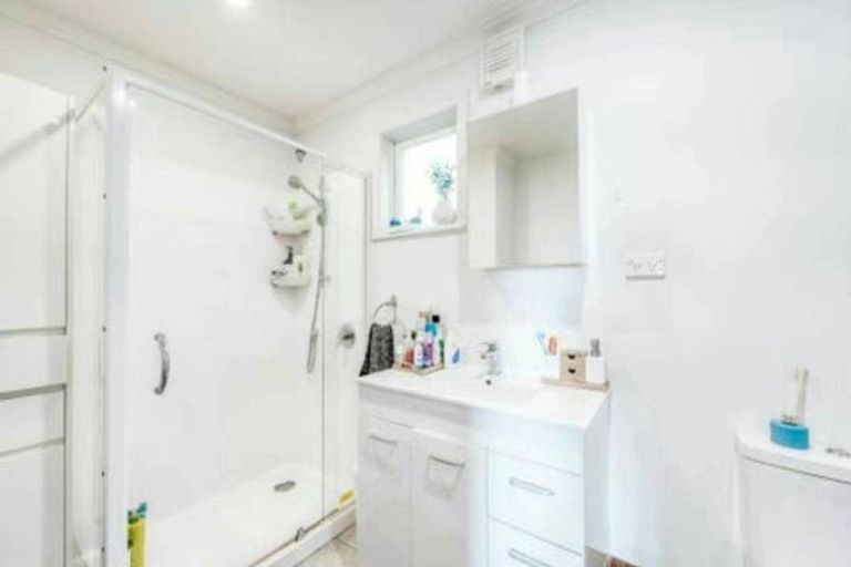 Photo of property in 31u3 Tarawera Road, Johnsonville, Wellington, 6037