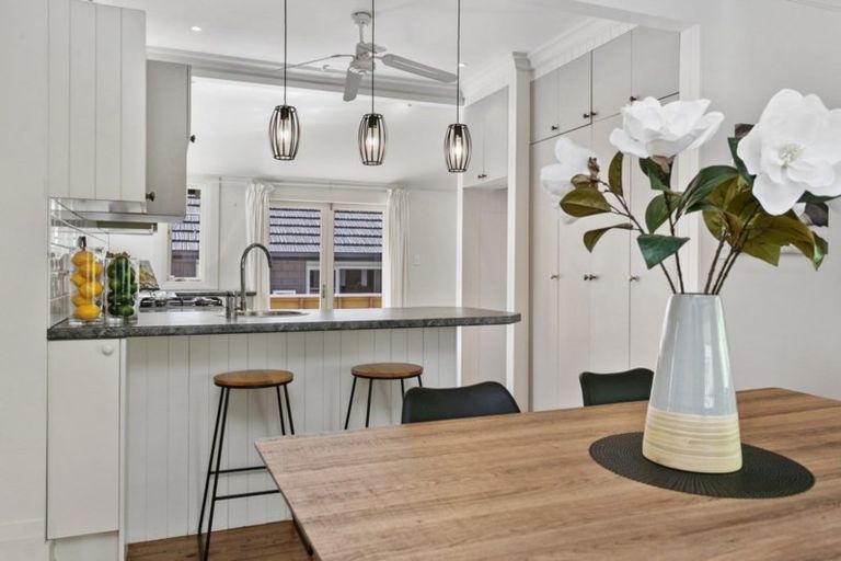 Photo of property in 28b Hamilton Road, Cambridge, 3434