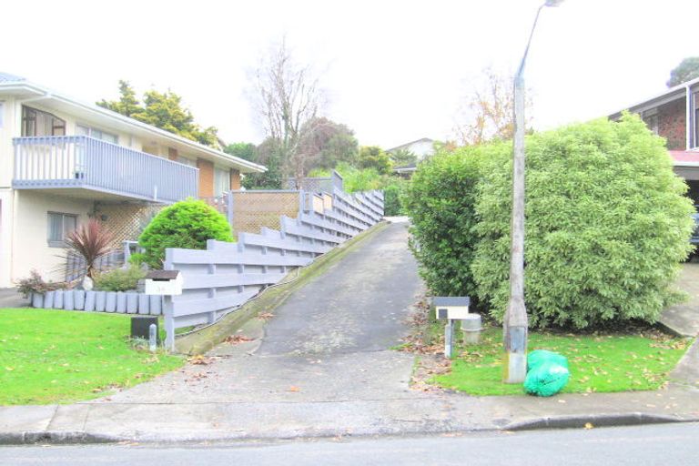 Photo of property in 38 Thorburn Avenue, Red Beach, 0932