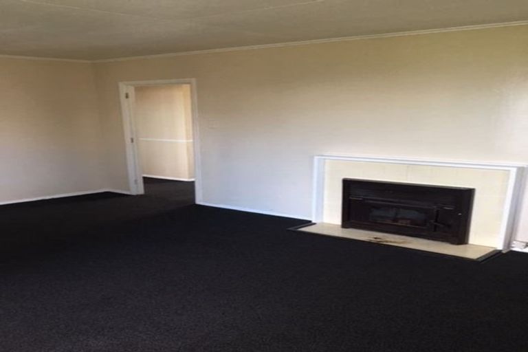 Photo of property in 28 Gilbert Road, Otara, Auckland, 2023
