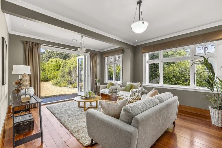 Photo of property in 52 Dundas Street, Seatoun, Wellington, 6022