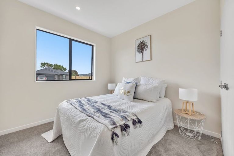 Photo of property in 24 Booker Drive, Tuakau, 2121