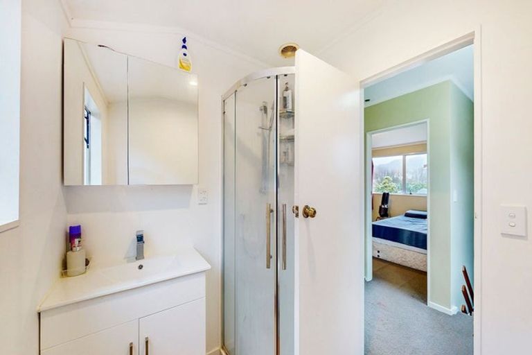 Photo of property in 31d Pharazyn Street, Melling, Lower Hutt, 5010