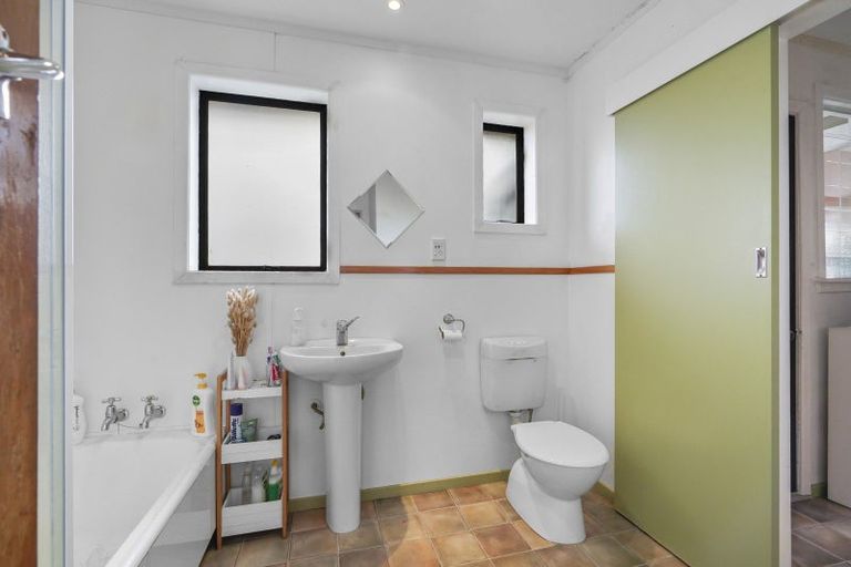 Photo of property in 11 Thomson Avenue, Dinsdale, Hamilton, 3204