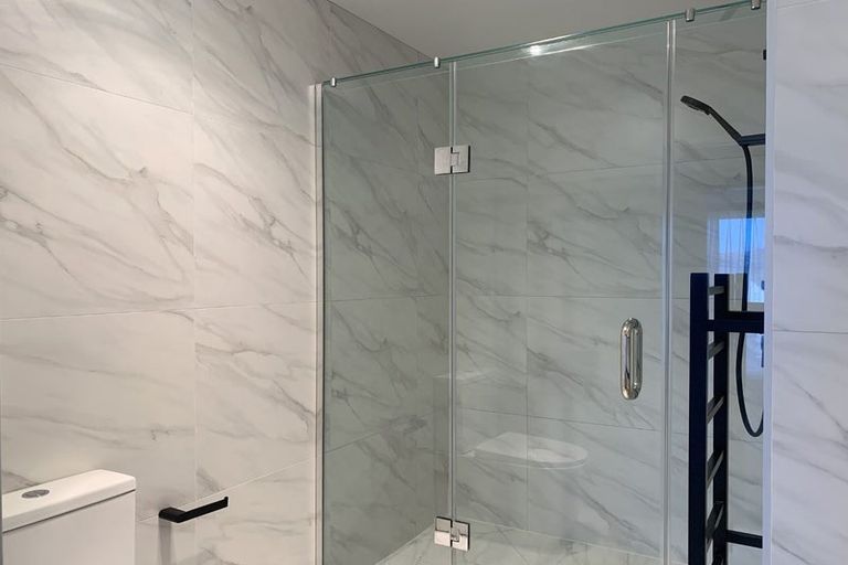 Photo of property in 115 Waekahu Road, Westgate, 0814