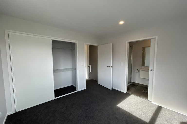 Photo of property in 27 Whati Lane, Henderson, Auckland, 0612