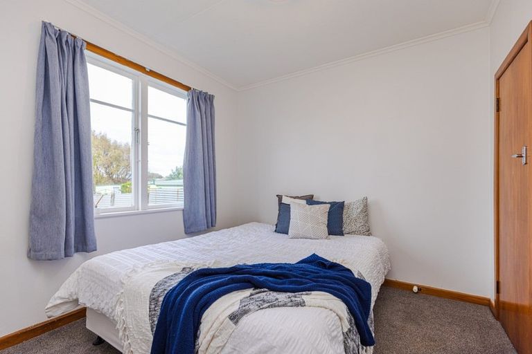 Photo of property in 68 Manuka Street, Castlecliff, Whanganui, 4501