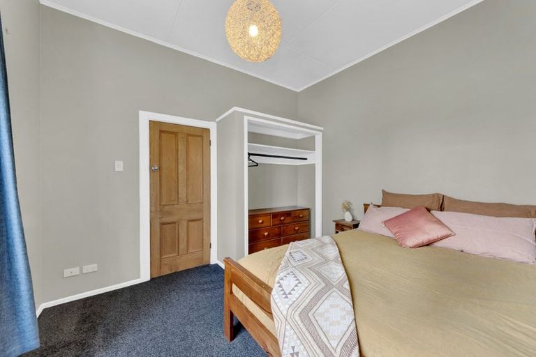 Photo of property in 5 Seymour Street, Hornby, Christchurch, 8042