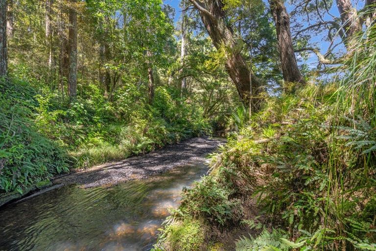 Photo of property in 710 Sommerville Road, Tangowahine, Dargaville, 0372