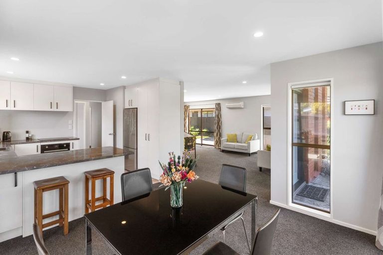 Photo of property in 4 Jacaranda Place, Parklands, Christchurch, 8083