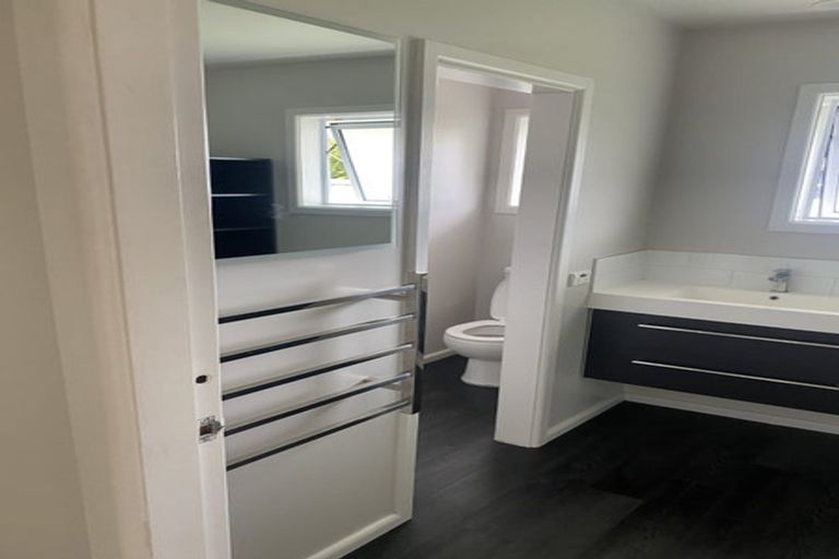 Photo of property in 18 Bencard Place, Hoon Hay, Christchurch, 8025