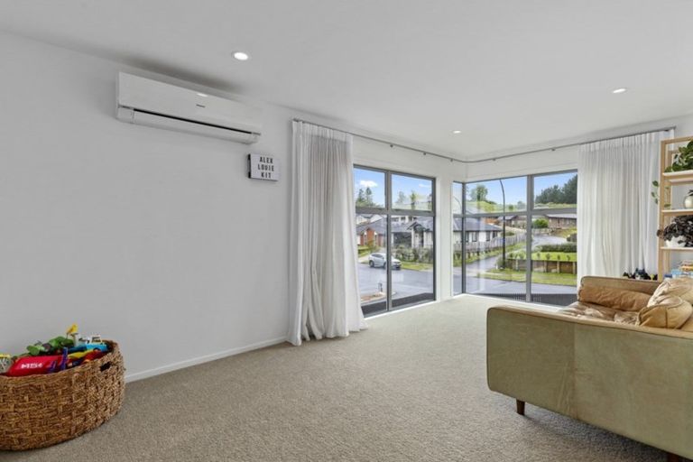 Photo of property in 1 Oolong Court, Huntington, Hamilton, 3210